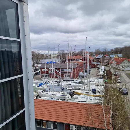 Yacht Club Summer Appartement